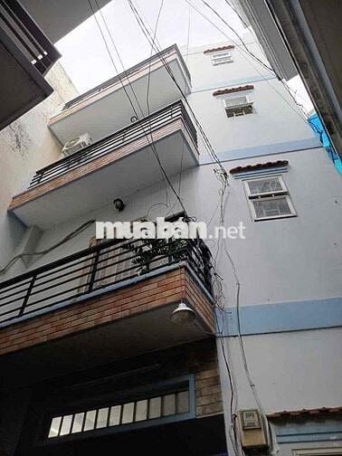 Cho thuê nhà nc 1 trệt 2 Lầu st - Nguyễn Công Hoan P7 Phú Nhuận