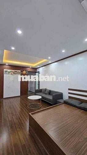 HÀNG HIẾM! TẬP THỂ MẶT ĐƯỜNG NGUYỄN CHÍ THANH - VIEW HỒ NGỌC KHÁNH - Ô