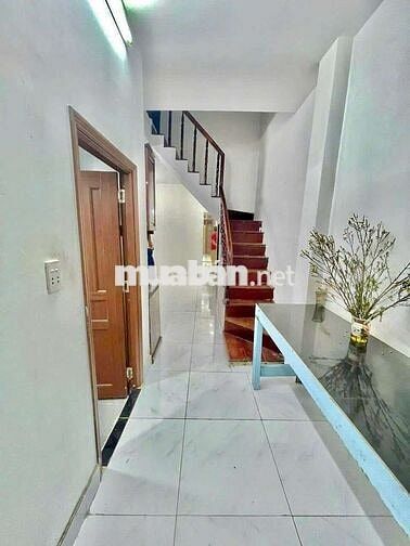 Cho Thuê Nhà 1 Trệt 1 Lầu 3PN Mặt Tiền Đường Số Tân Quy Quận 7