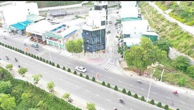 Bán Nhà 2 Tầng Veiw xéo biển Phạm Văn Đồng Nha Trang,