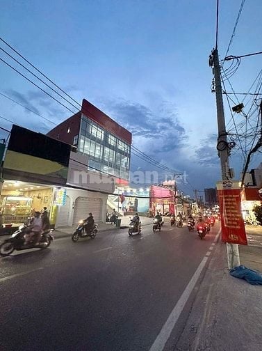 Bán tòa nhà lớn Tam Phú, Thủ Đức, có hầm, 4 tầng, diện tích hơn 500m²
