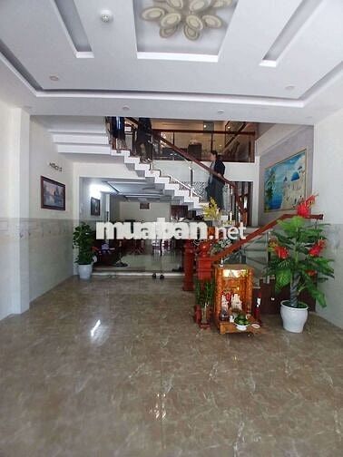 👉Cho thuê nhà 3 tầng mặt tiền đường Trần Duy