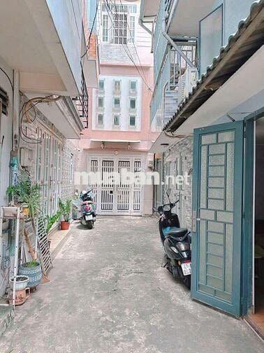 Nhà đẹp Bình Thạnh giáp quận 1