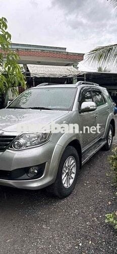 Toyota Fortuner 2012 2.7V 4x2 AT - 110000 km