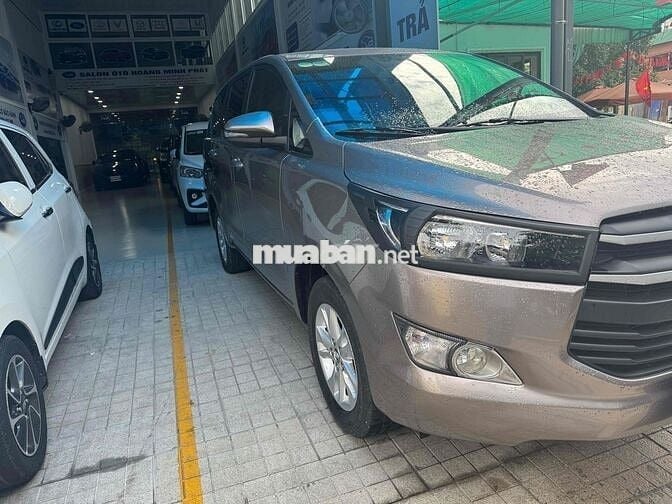 Toyota Innova 2019 2.0E - 87000 km