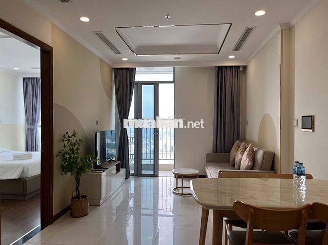 Cần cho thuê căn hộ 1PN Đầy Đủ Nội Thất tại Vinhomes Central Park