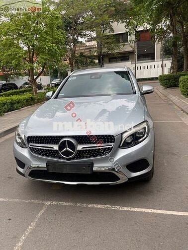 Mercedes Benz GLC 250 4 matic sản xuất 2017