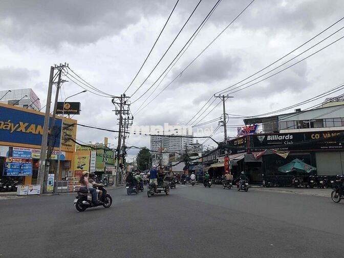 CHO THUÊ NC MT GẦN NGÃ 3 NGUYỄN SƠN