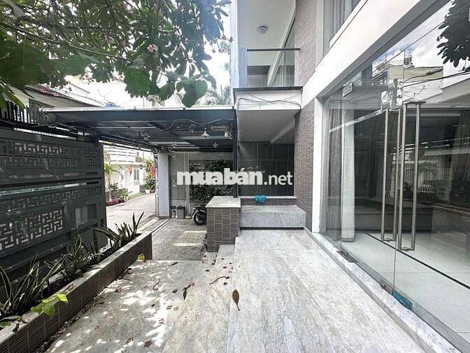 1073 Cách Mạng Tháng Tám , Tân Bình  ngang 11m có TM