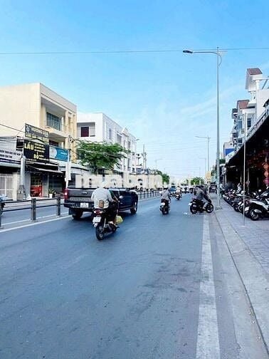 Mặt tiền Trần Hoàng Na 3pn giá tốt