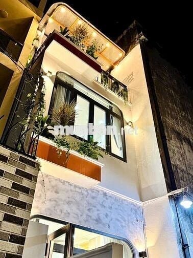 💥NHÀ ĐẸP 3 TẦNG, 33m2, 3PN, NGUYÊN HỒNG, LÊ QUANG ĐỊNH - CHỈ 5.15 TỶ