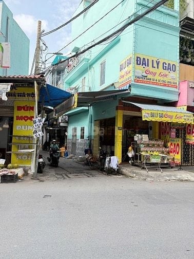 Bán nhà 130/3 Ni Sư Huỳnh Liên, P.10, Tân Bình, hẻm xe hơi