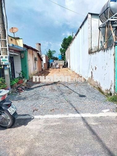 Đất Mặt tiền Huỳnh Thị Chấu. Thủ Dầu Một Bình Dương. Giá rẻ.