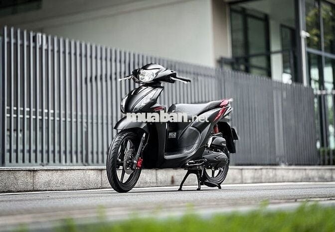 Vision 2022 pbdb odo 2.700km zin chính chủ