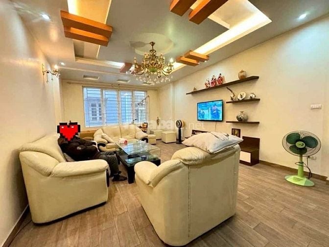 Bán nhà Kim Đồng phân lô ô tô chạy vòng quanh kinh doanh 13.7 tỷ