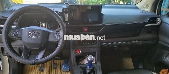 Toyota Avanza Premio 2022 MT - 120000 km