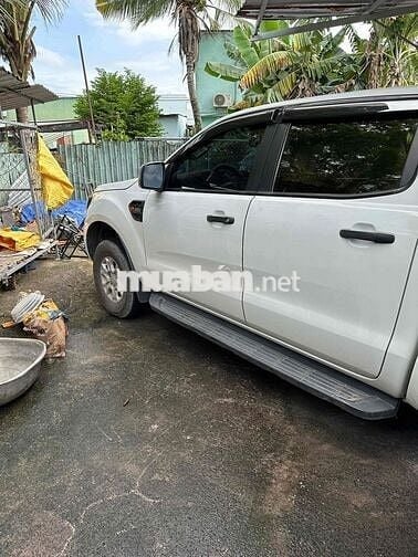 Ford Ranger 2016 số sàn xe gia đình cần bán