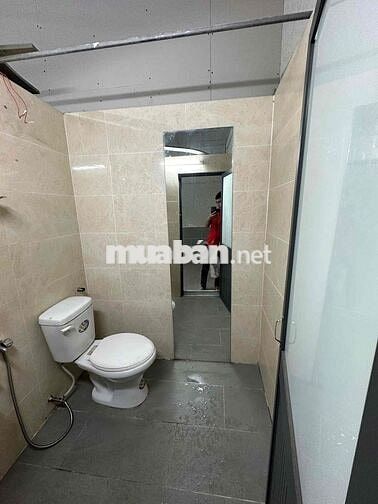 Cho thuê nhà cấp 4 nguyên căn như hình  Có thể vừa ở vừa buôn bán cà p