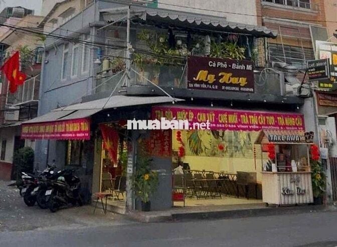 Q10_SANG QUÁN CF GÓC 2MT VỊ TRÍ ĐẮC ĐỊA ĐỐI DIỆN 3 TRƯỜNG HỌC Q10