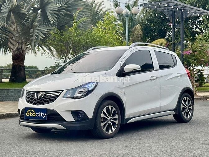 VinFast Fadil Base 2022 - Màu trắng - 3v8km