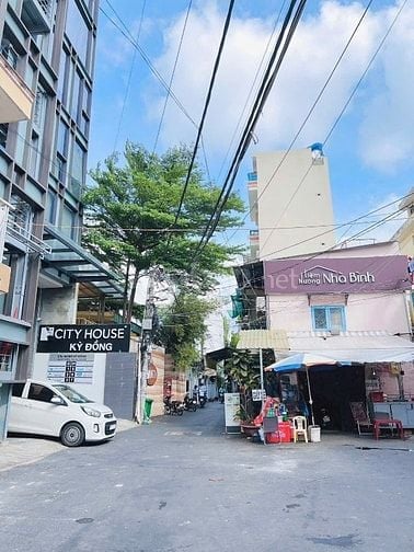 CĂN GÓC 2 MT thoáng KỲ ĐỒNG Phường Nhiều Lộc, Q3, giá 4,6 tỷ