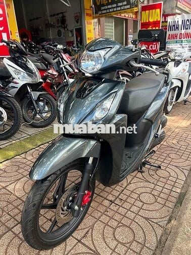 Viíion 2022  bản The thao xe phố