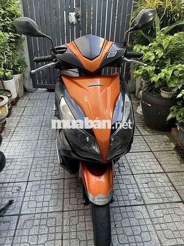 Xe AirBlade 2015. Còn đẹp. Chạy tốt. Remote Key