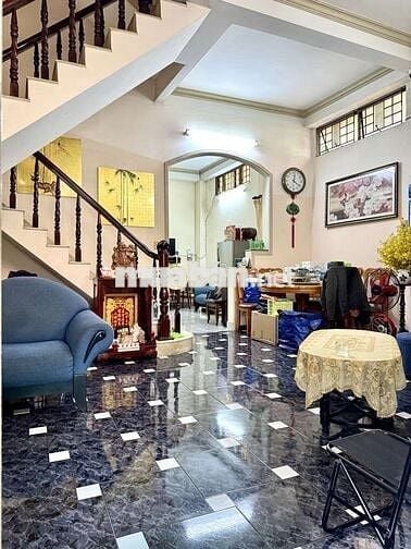 NHÀ ĐẸP TRUNG TÂM Q5 NGANG 6M 4 TẦNG  XE HƠI ĐỖ CỬA – CHỈ NHỈNH 9 TỶ