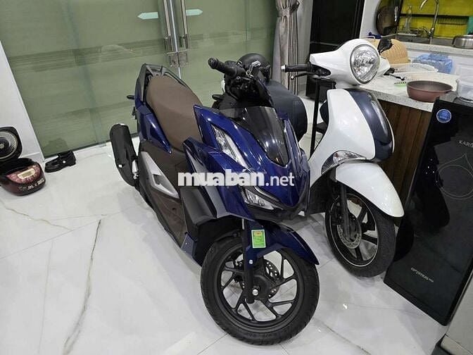 Cần bán Vario 160 có smk