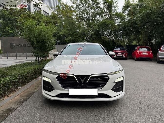 Xe VinFast Lux A 2.0 Plus 2.0 AT 2020 - 489 Triệu