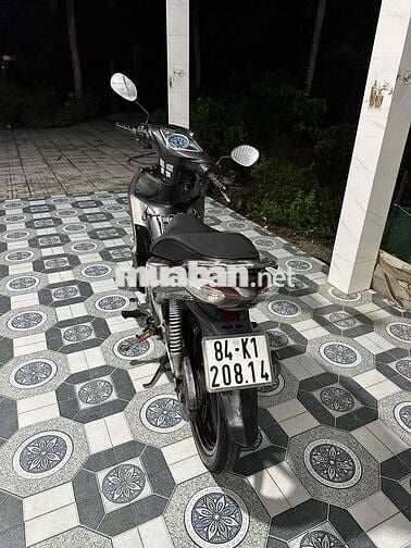 Dư cần bán con xe FUTURE 125 Fi