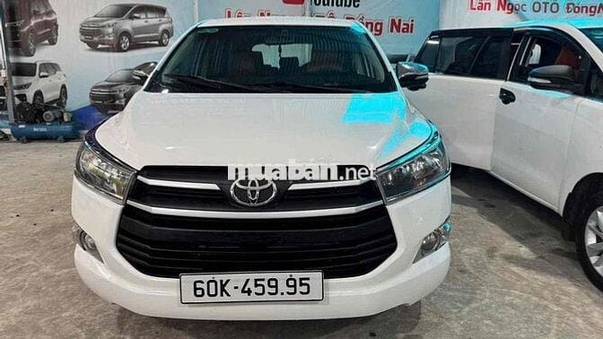 Toyota Innova 2016 2.0E