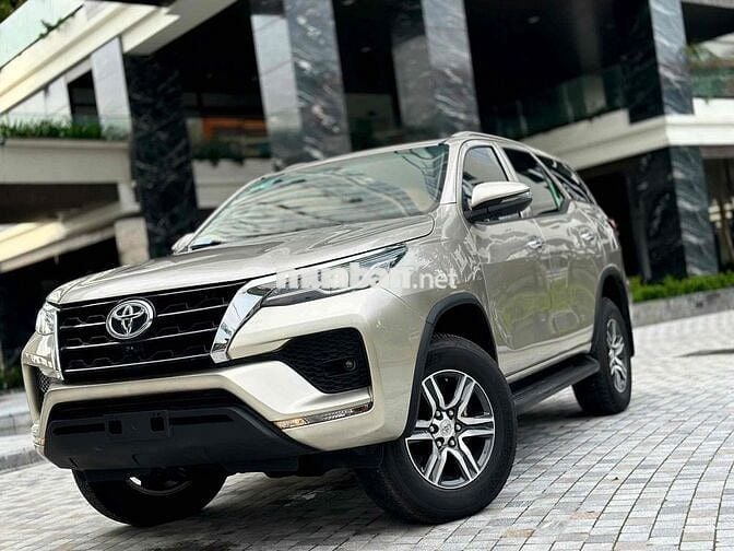 Toyota Fortuner 2021 2.4G 4x2 AT - 90000 km