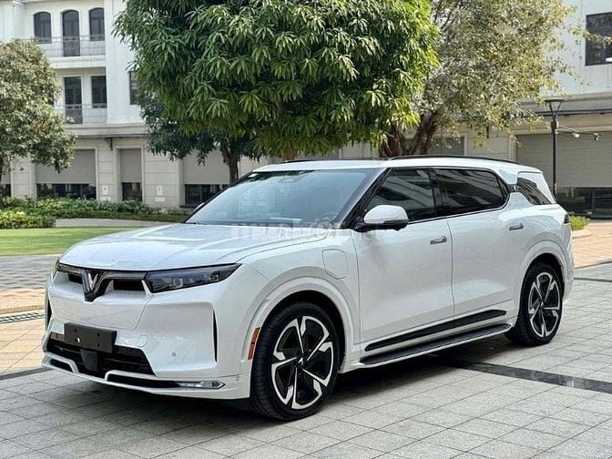 Vinfast VF9 trả trước 333tr nhận xe ngay, hỗ trợ trả góp bao hồ sơ