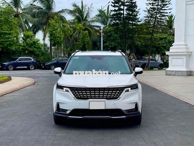 Kia Carnival 2022 2.2D Signature - 70.000km