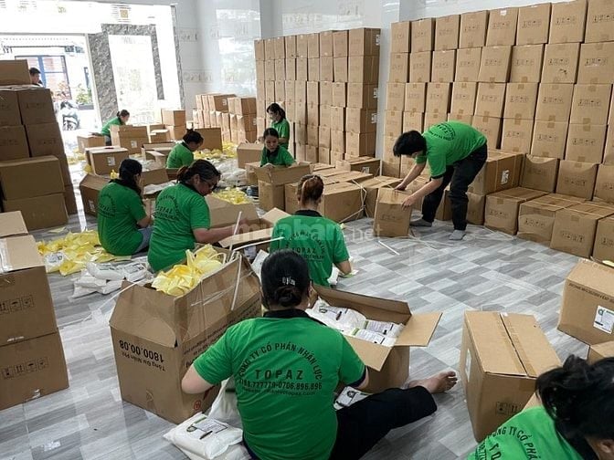 Tuyển Gấp Nhân Viên Kho, Đóng Gói