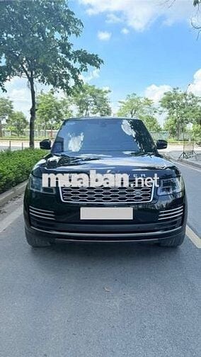 Range Rover Autobiography LWB 3.0, sản xuất 2020.