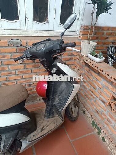 Cần bán xe click như hình