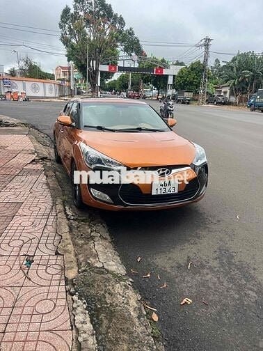 Hyundai Veloster 2011 1.6 GDI AT - 130000 km