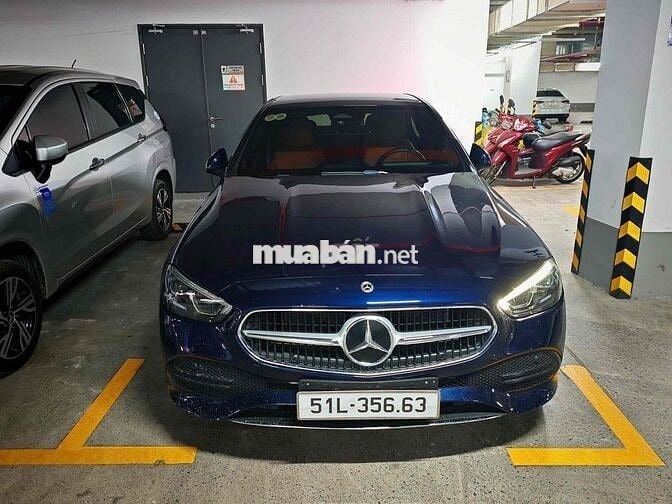 Mercedes Benz C Class 2021 C 200 - 18000 km