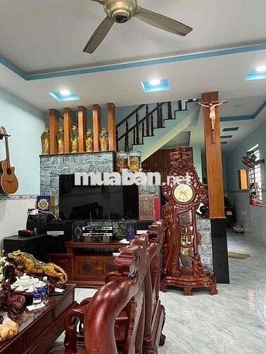 Cho thuê 5 x20-1 lầu -4 phòng -3 tolet -dg 8m -Trần van muoi vao 1 xẹt