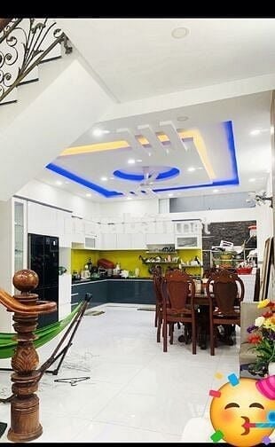 🏠NHÀ MỚI XÂY, 4TANG, 100M2, p7,Q8, xây Full đất hoàn công đủ, chỉ 8,1t