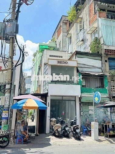 Cho thuê nhà 2MT 150 Trần Quang Diệu Q3, 4x15m, Trệt lầu, 35 triệu