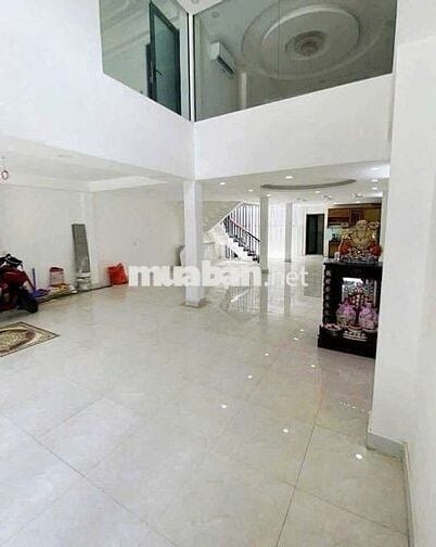 ♥️Nhà Sạch Đẹp Hẻm xe Tải Tân Hoá DT:8x18m,3 Lầu,5PN,6WC