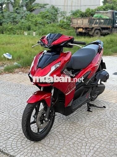 Ab 125 2024 đỏ đen zin chất cực đẹp  Biển 43 1 chủ