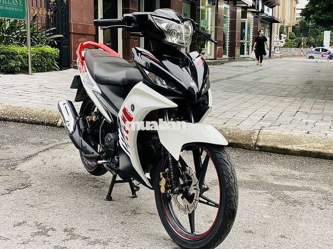 YAMAHA EXCITER 135 MÀU ĐEN TRẮNG XE DI GIỮ GÌN