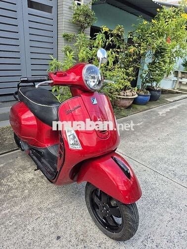 Vespa GTS 125cc.date 2006,BSTP,máy êm,xe đẹp