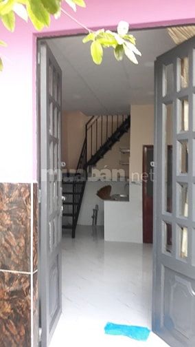 Nhà cho thuê nguyên căn đẹp đường Phạm Hùng phường 4 quận 8, trệt+lầu 