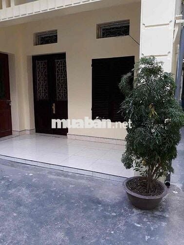 Phòng trọ 72m2 đường Hoàng Hoa Thám, Ba Đình, Hà Nội