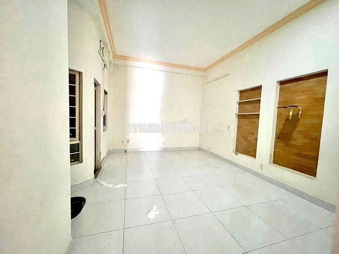 cho thuê nhà Nguyễn Văn Khối 8 PN, 7x20m,3 tầng giá 29 triệu